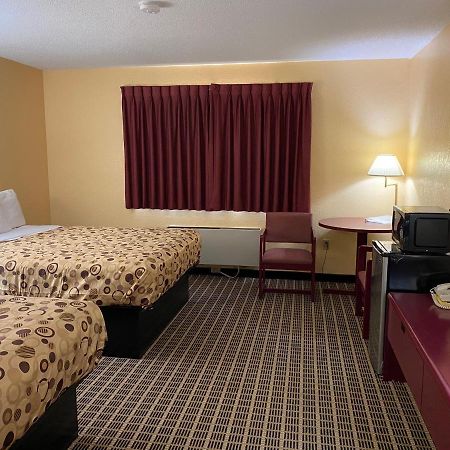 America'S Stay Inn Stewartville Eksteriør billede