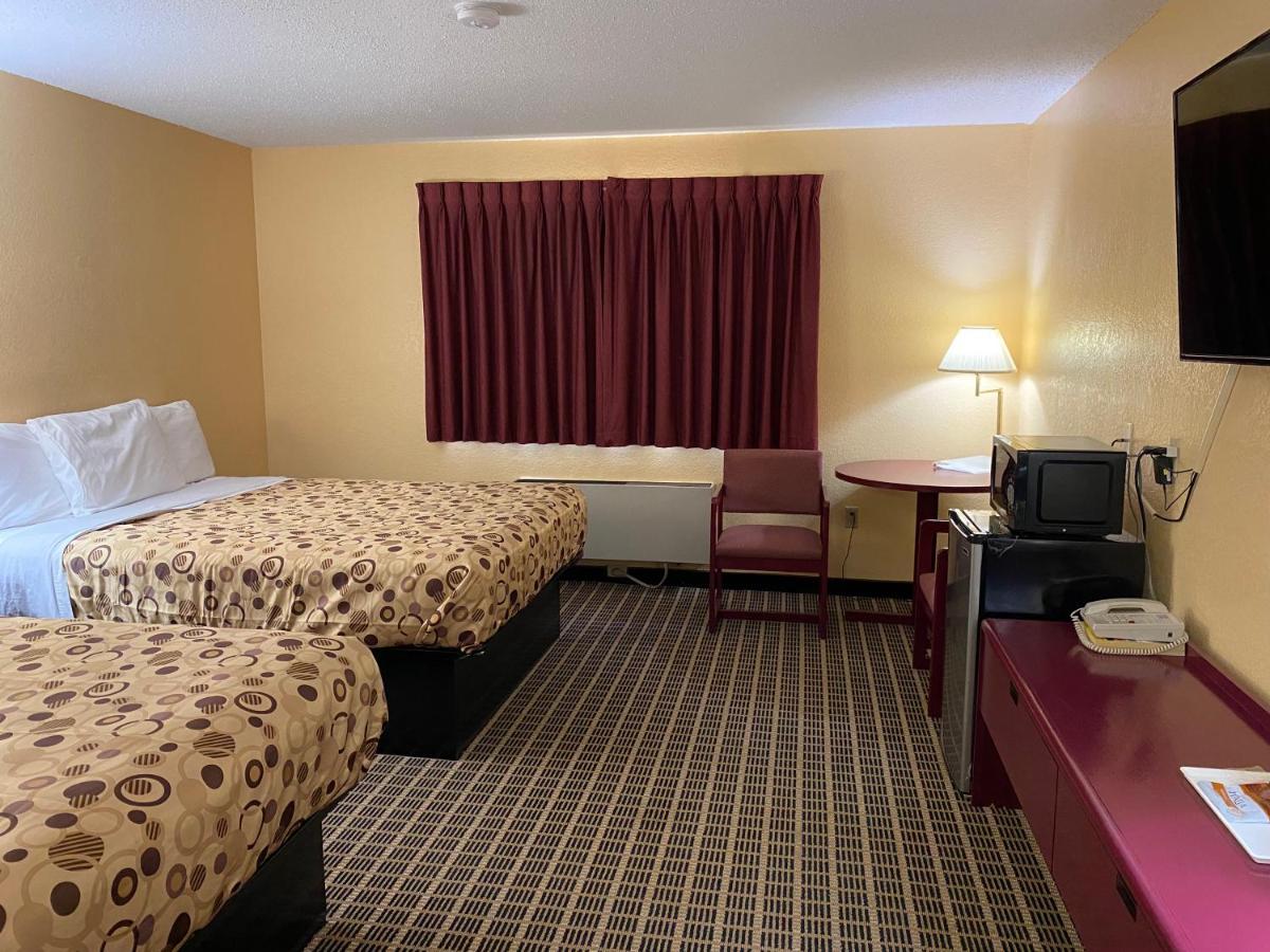 America'S Stay Inn Stewartville Eksteriør billede